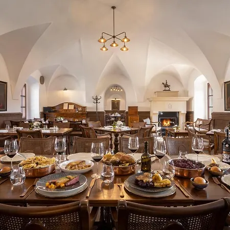 Kastiel Palffy Hotel