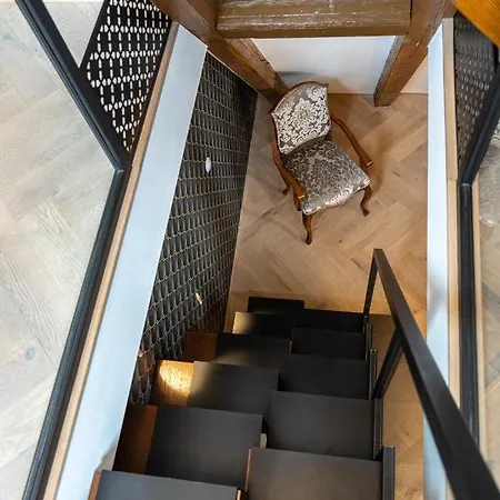 Szálloda Kastiel Palffy *