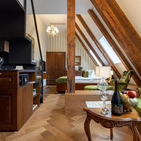 Kastiel Palffy Hotel Svätý Jur