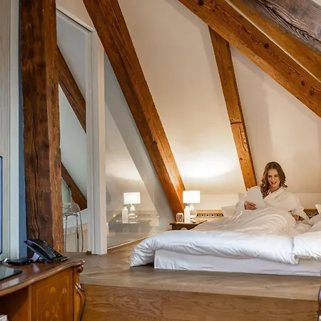 Hotel Kastiel Palffy Svätý Jur